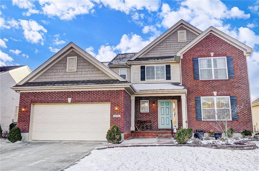 Property Photo: 6926 Buell Lane OH 45424
