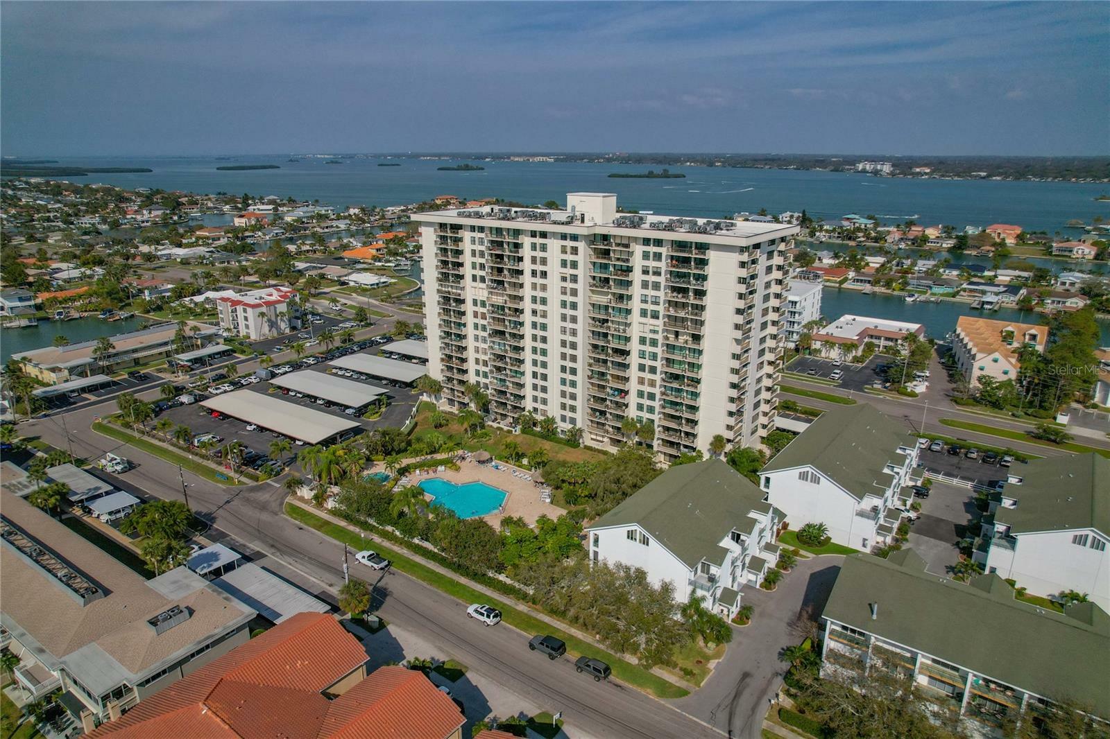 Property Photo:  400 Island Way 1601  FL 33767 