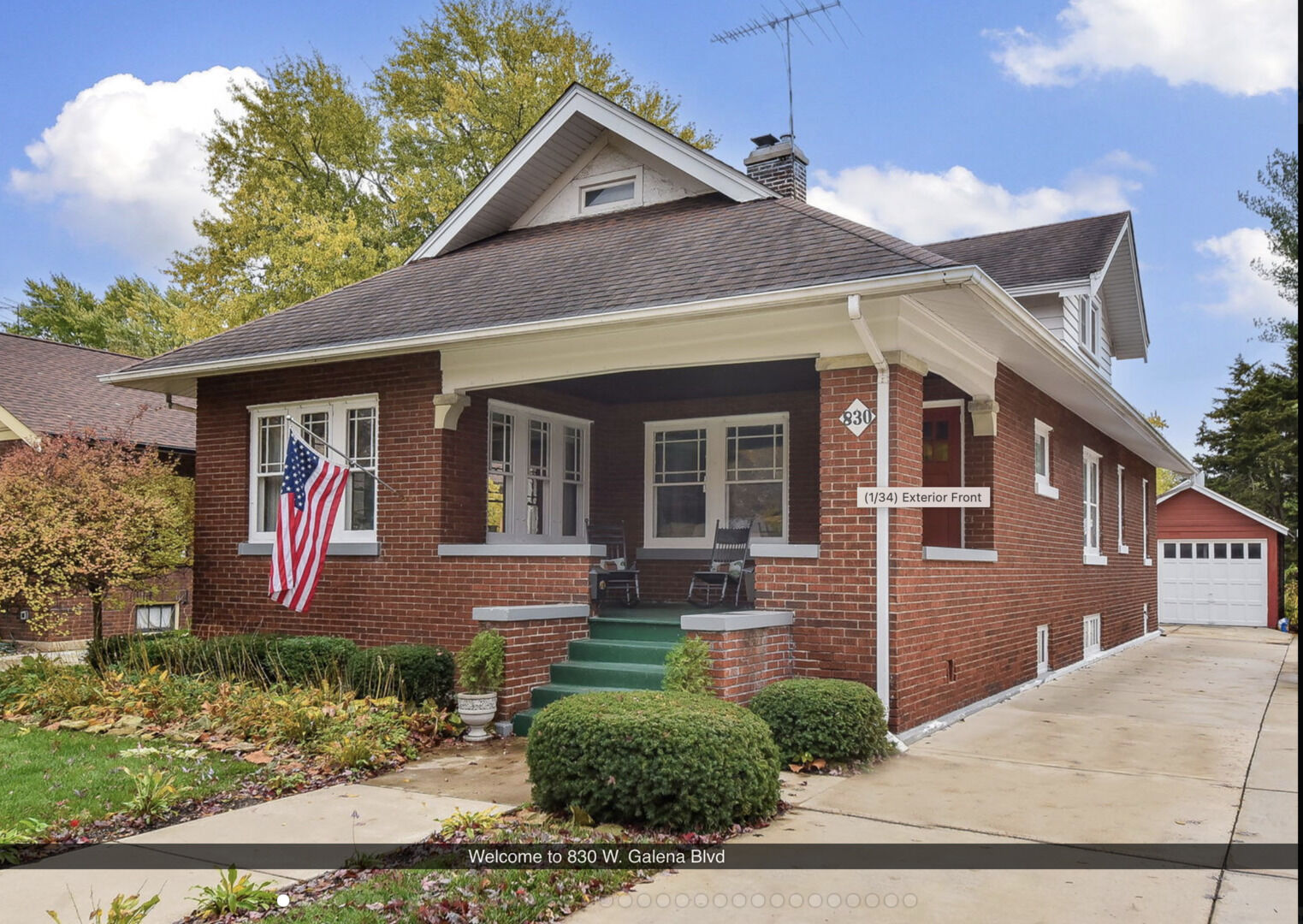 Property Photo: 830 W Galena Boulevard 2 IL 60506