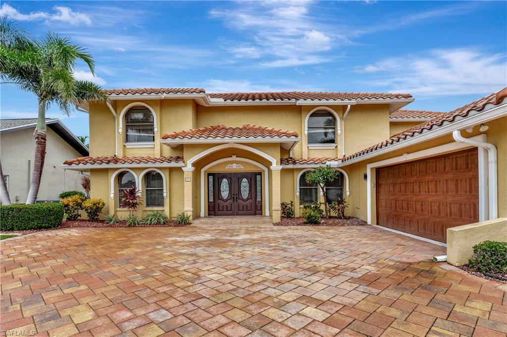 Property Photo:  917 SW 54th Ln  FL 33914 