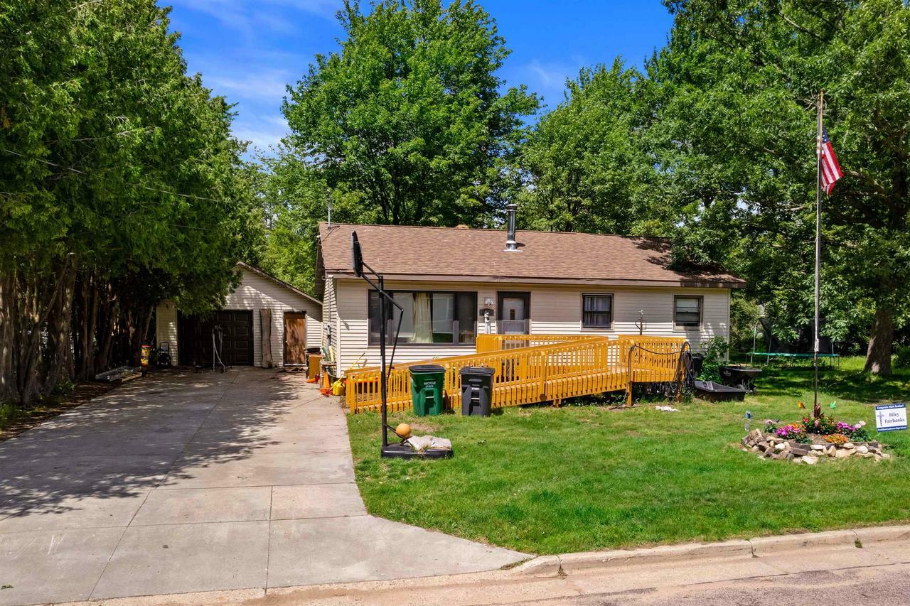 Property Photo:  2341 Irving Street  WI 54494 