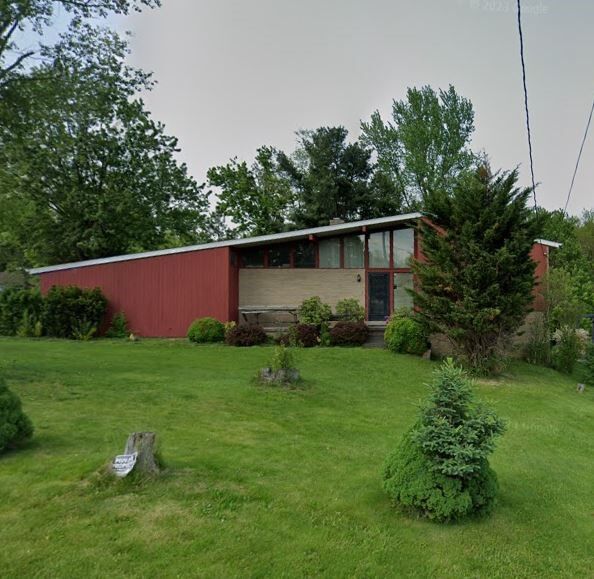 Property Photo: 200 Centerwood Circle PA 15401