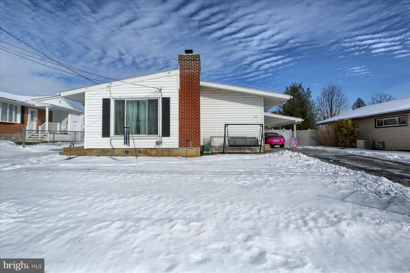 Property Photo: 103 E Clearview Drive PA 17011