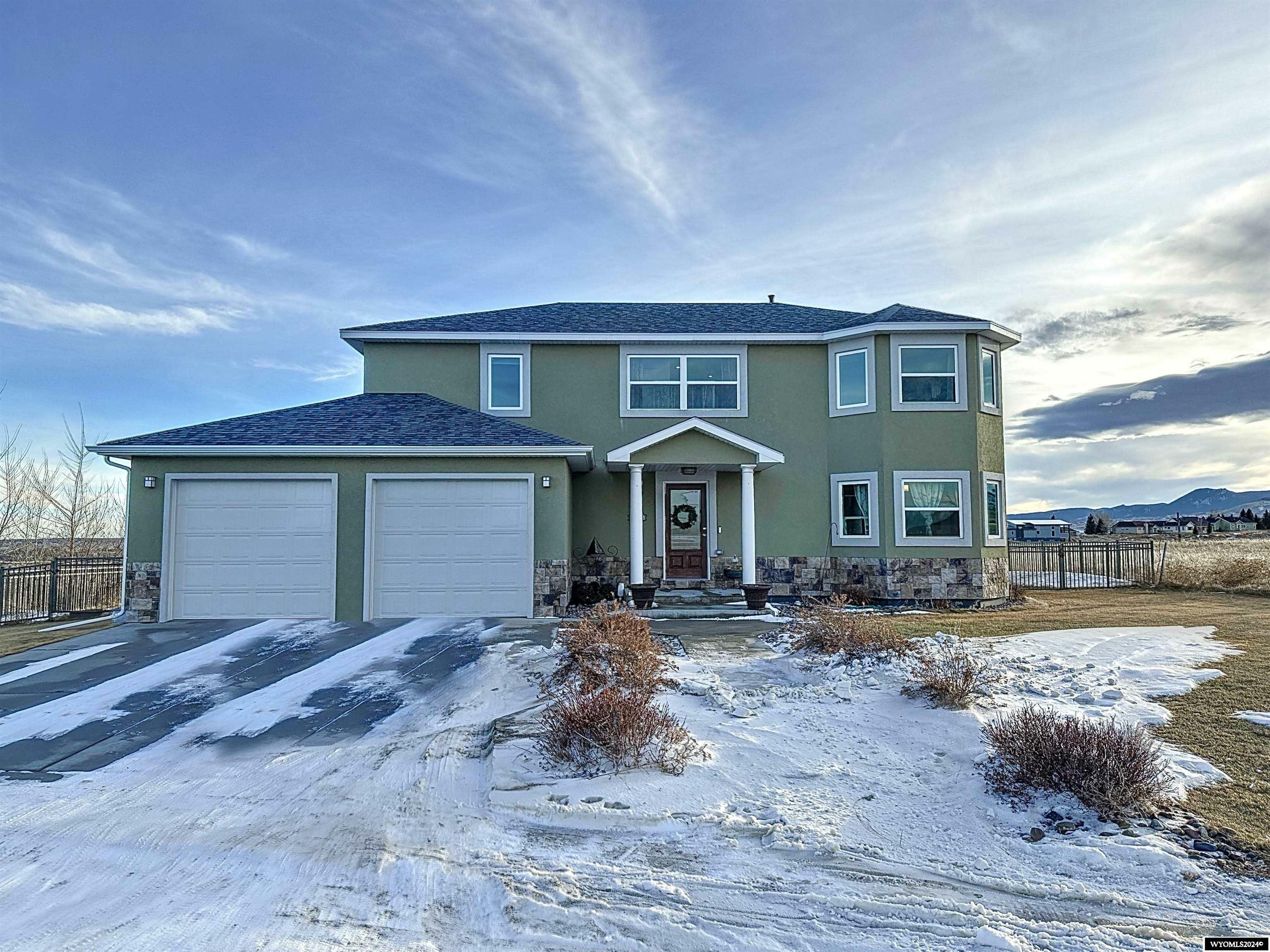 Property Photo:  105 Coyote Court  WY 82834 