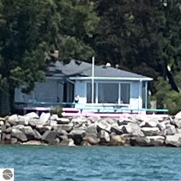 1030 E Bay Street  East Tawas MI 48730 photo