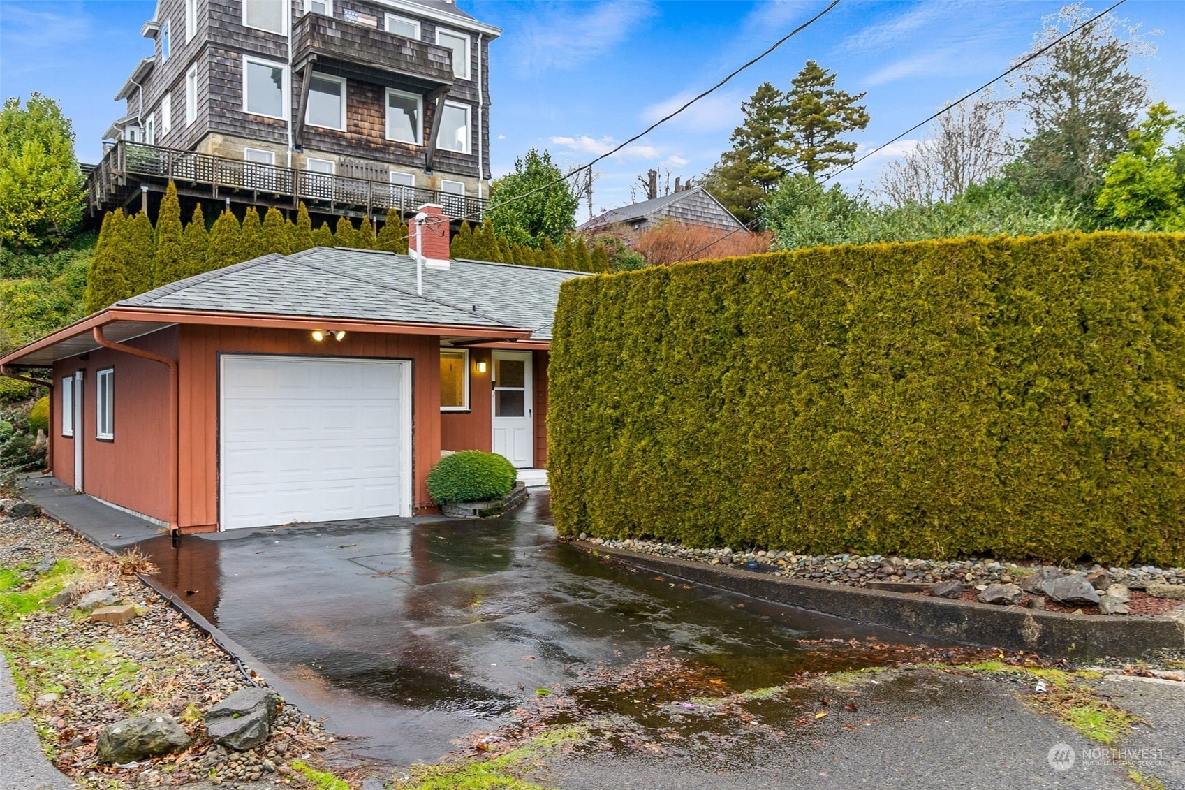 Property Photo:  500 Sumner Avenue  WA 98520 