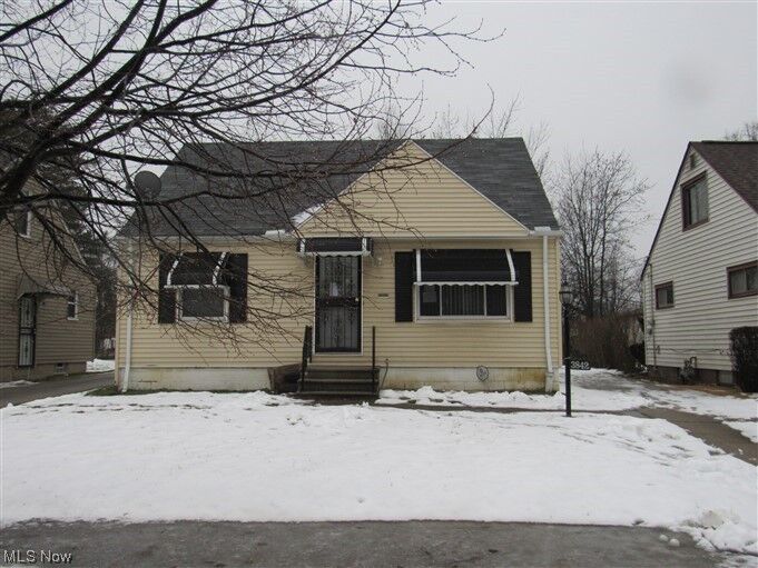 Property Photo:  3842 E 190th Street  OH 44122 