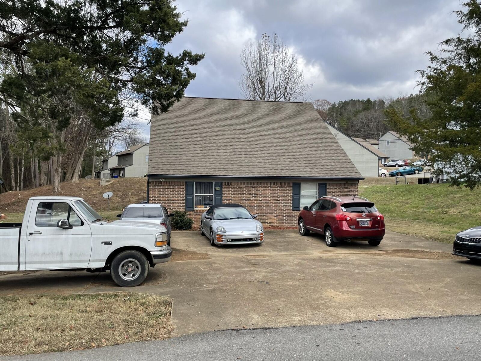Property Photo: 709/713 NE Weeks Drive TN 37312