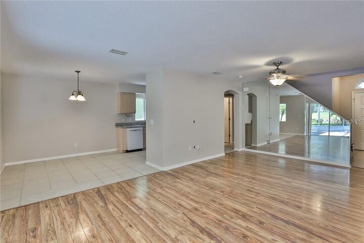 Property Photo:  13024 Fennway Ridge Drive  FL 33579 