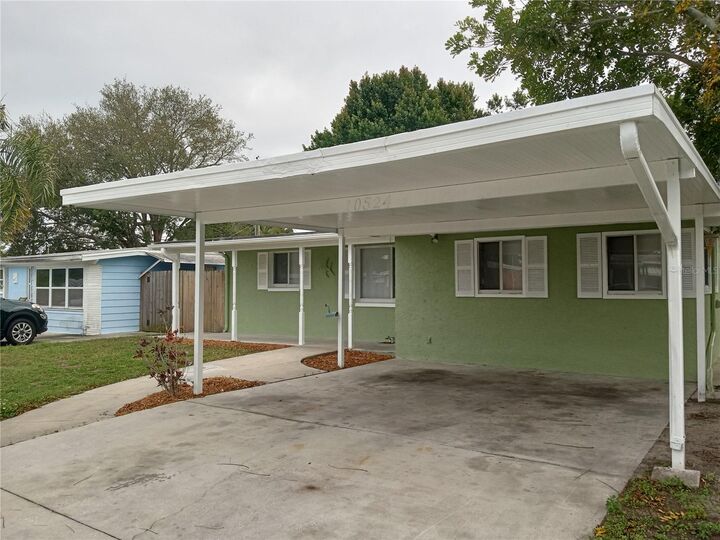 Property Photo:  10524 116th Avenue  FL 33773 