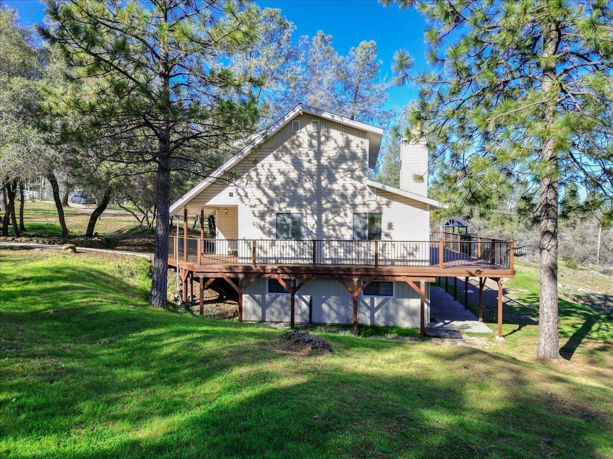 Property Photo:  15605 Wolf Mountain Road  CA 95949 