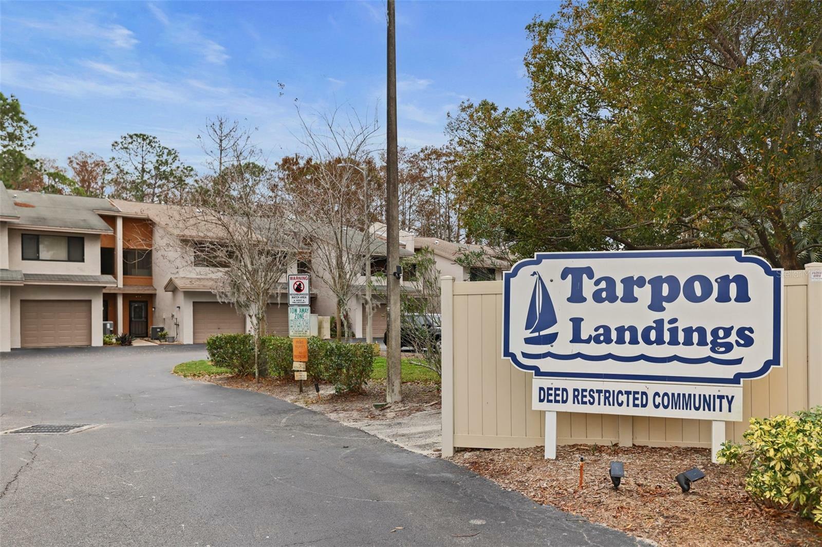 Property Photo:  2124 Tarpon Landings Drive  FL 34688 