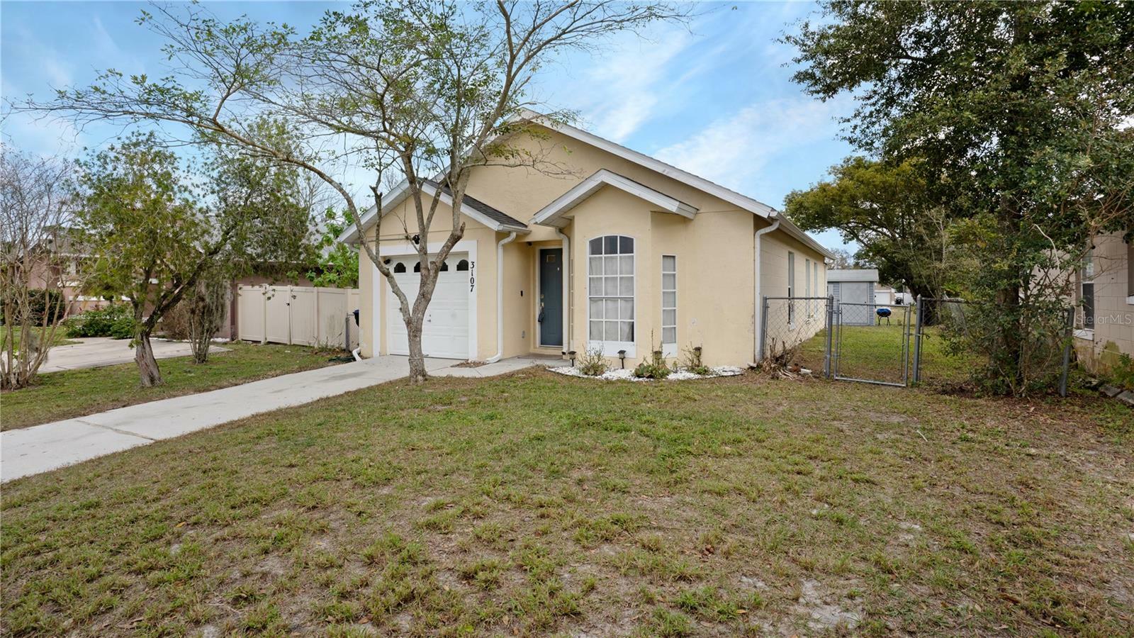 Property Photo:  3107 Albin Lane  FL 32817 