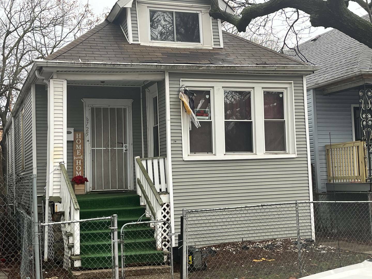 Property Photo: 6725 S Ada Street IL 60636