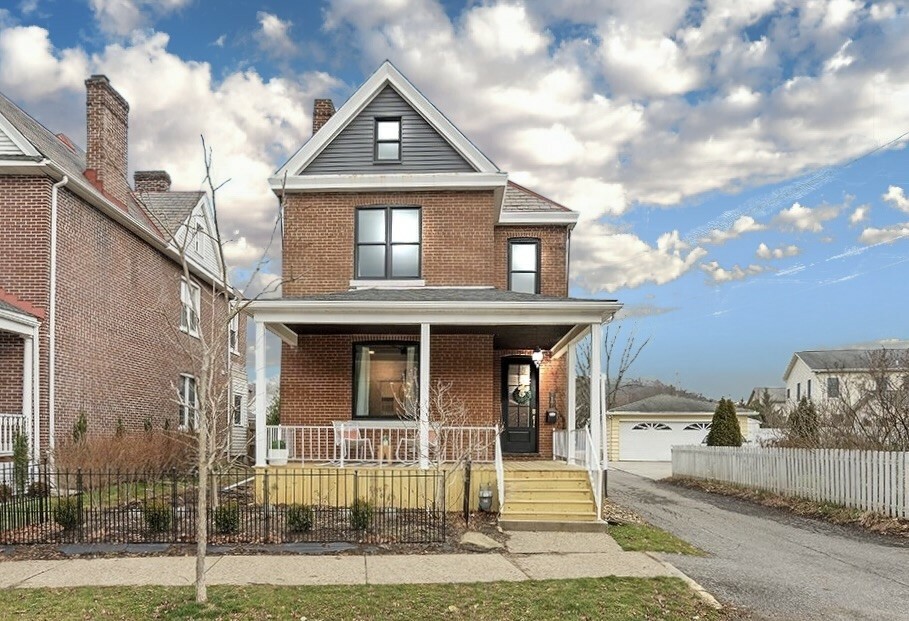 Property Photo:  717 Harbaugh St  PA 15143 