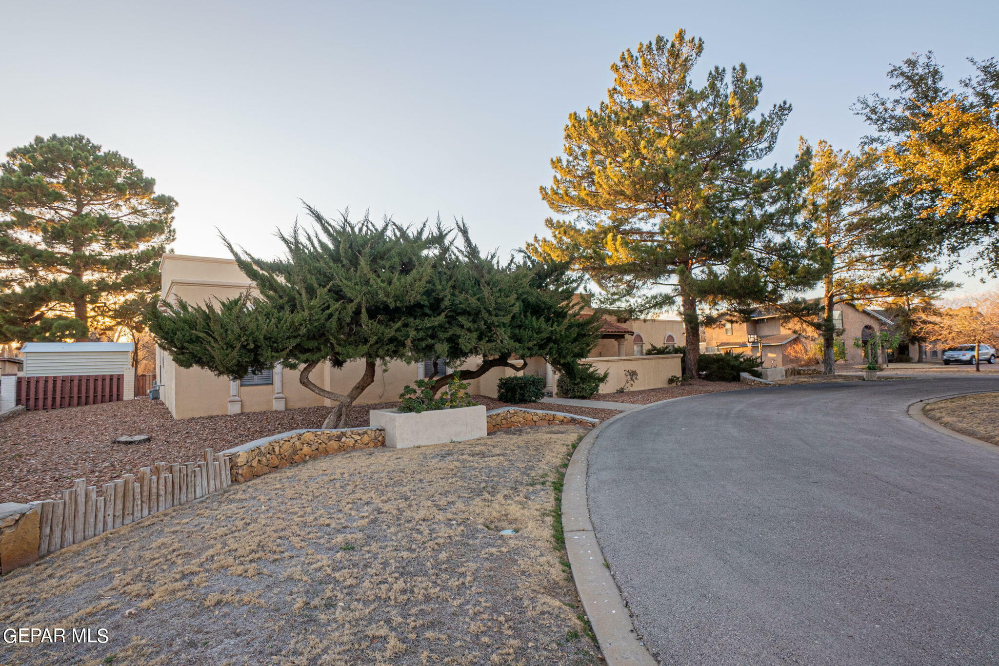 Property Photo: 477 Kingswood Drive TX 79932