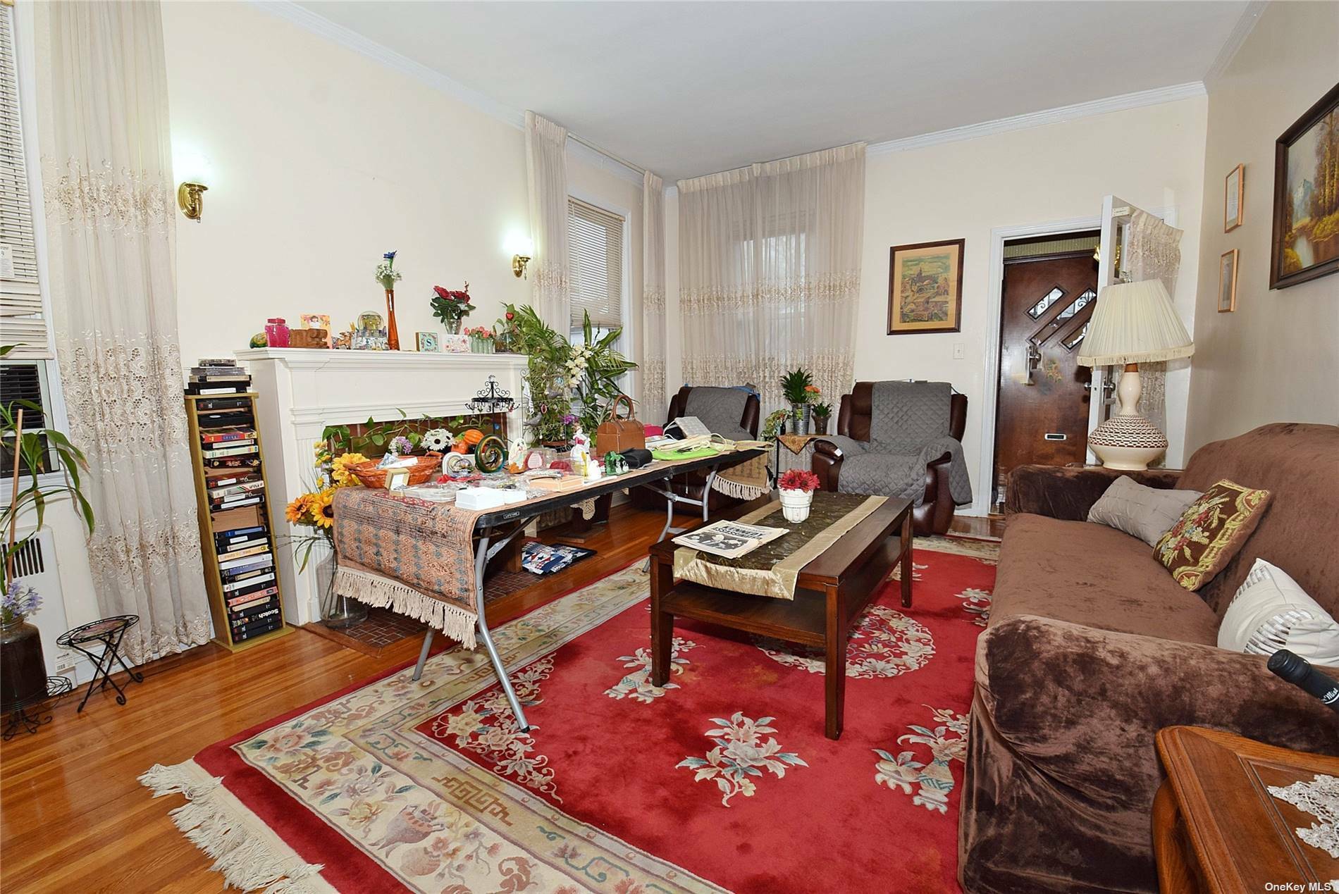 Property Photo:  65-07 181st Street  NY 11365 