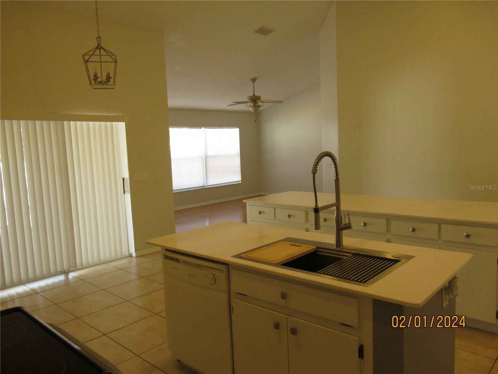 Property Photo:  2314 Kenwick Drive  FL 33596 