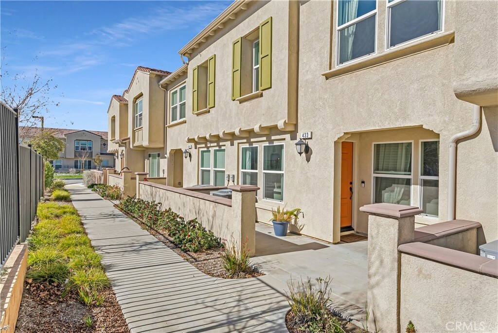 Property Photo: 7155 Citrus Avenue 433 CA 92336
