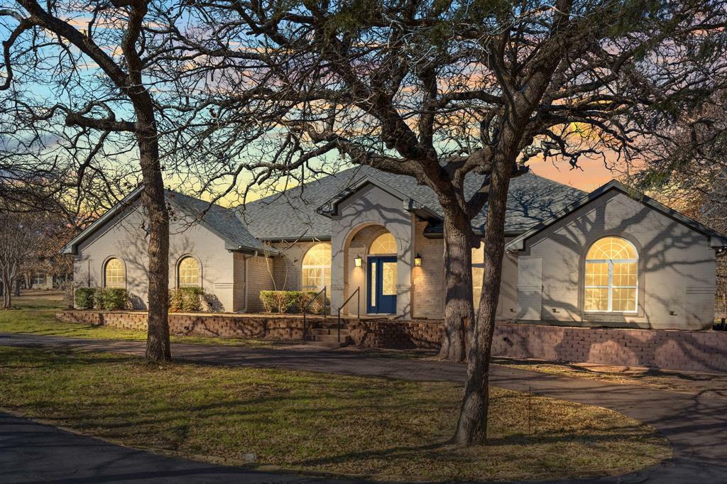 Property Photo:  276 Saddle Club Road  TX 76088 