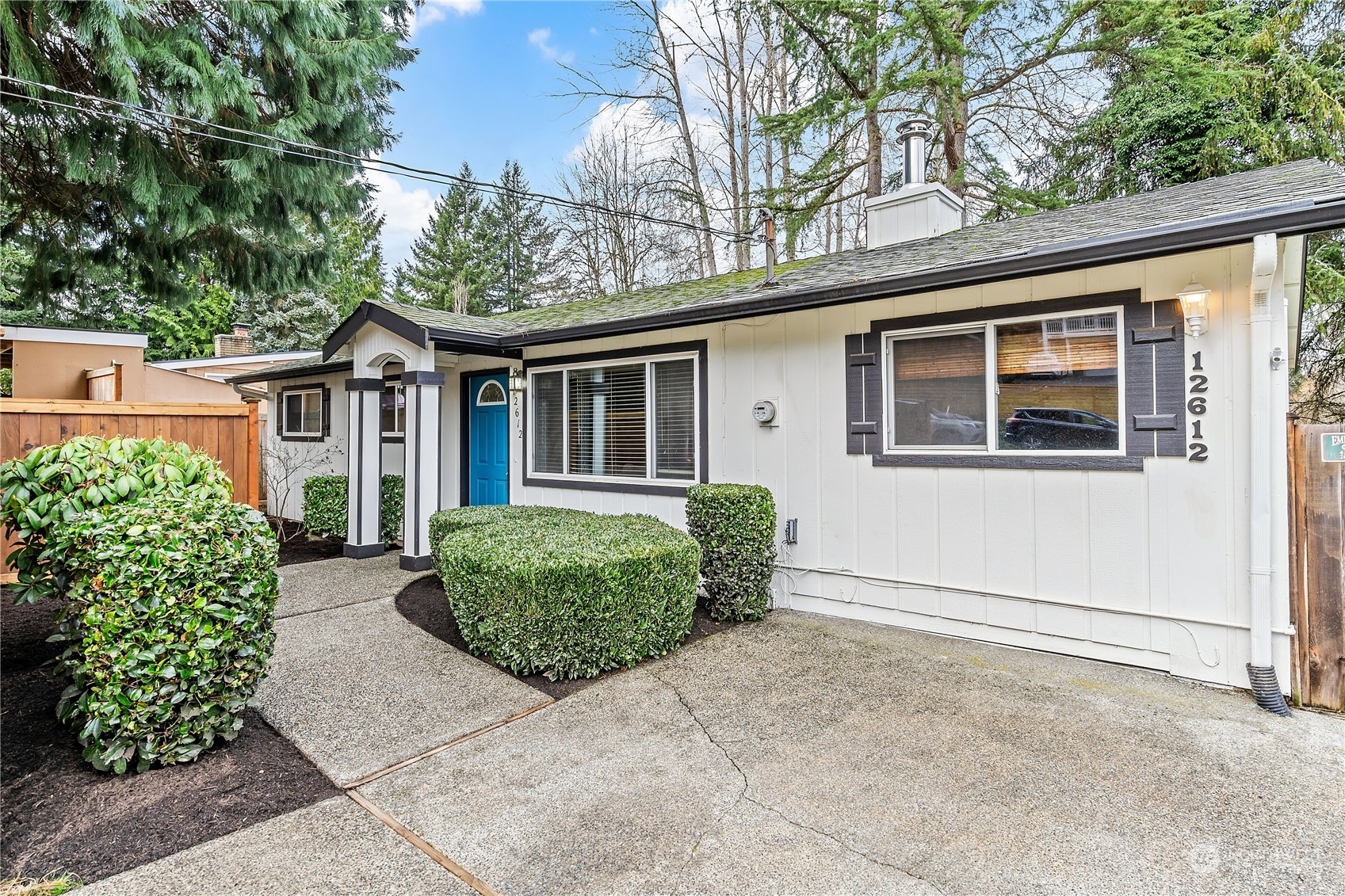 Property Photo:  12612 NE 90th Street  WA 98033 