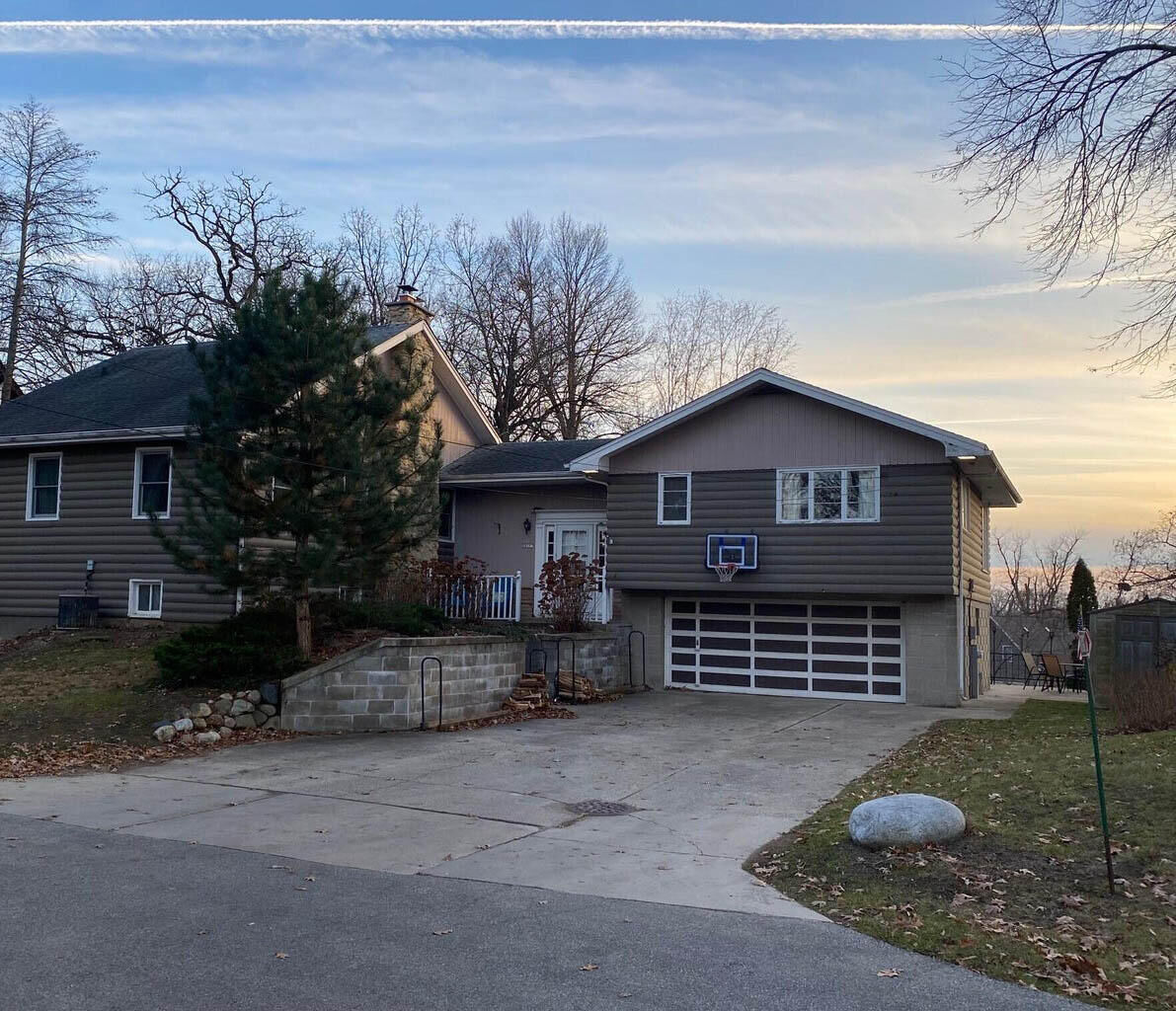 Property Photo:  30217 Forest Dr  WI 53105 