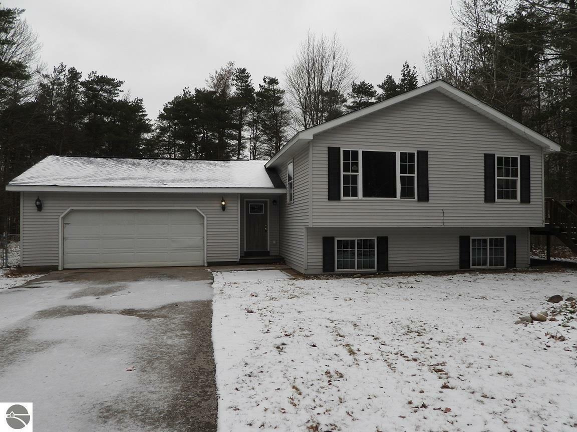 Property Photo:  3188 Nimrod Road  MI 49685 