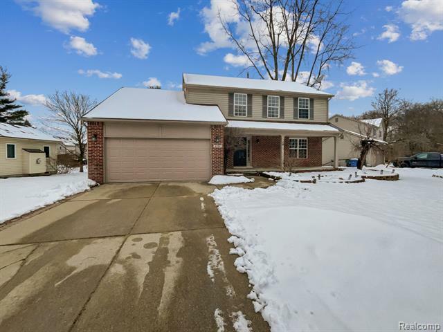 Property Photo:  4203 Sunburst Avenue  MI 48329 