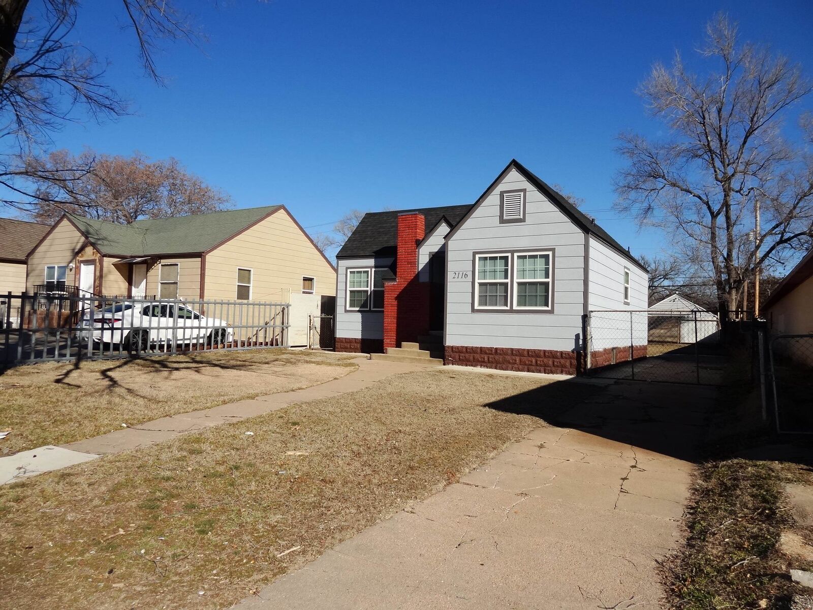 Property Photo: 2116 S Broadway KS 67211