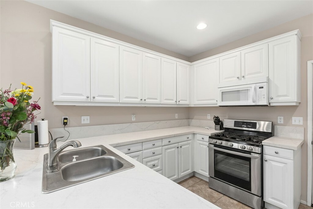 Property Photo:  9781 Edenbrook Drive  CA 92503 