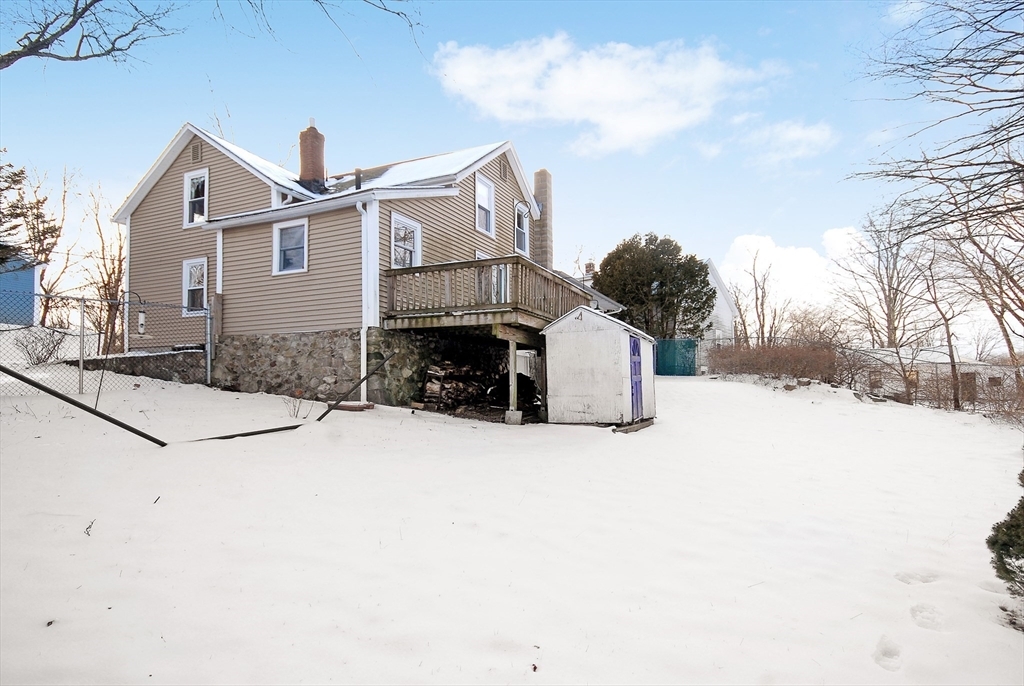 Property Photo:  7 Spring Lane  MA 01754 