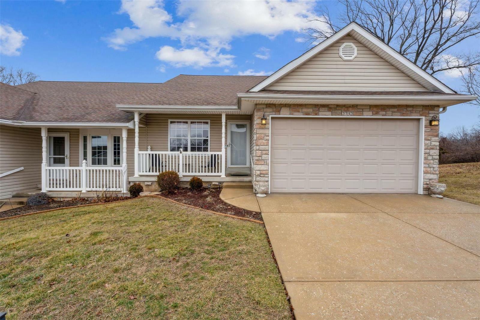 Property Photo:  2732 Royal Oak Drive  MO 63049 