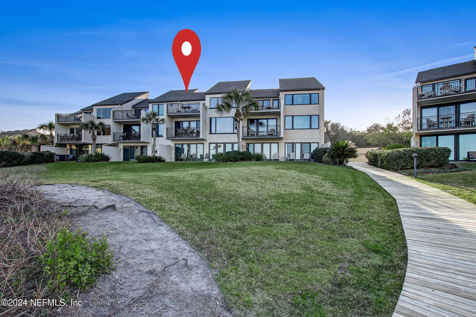 Property Photo:  1012 Captains Court  FL 32034 