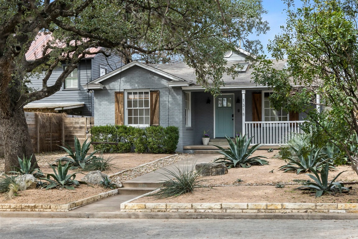 Property Photo:  1318 Bonham Terrace  TX 78704 