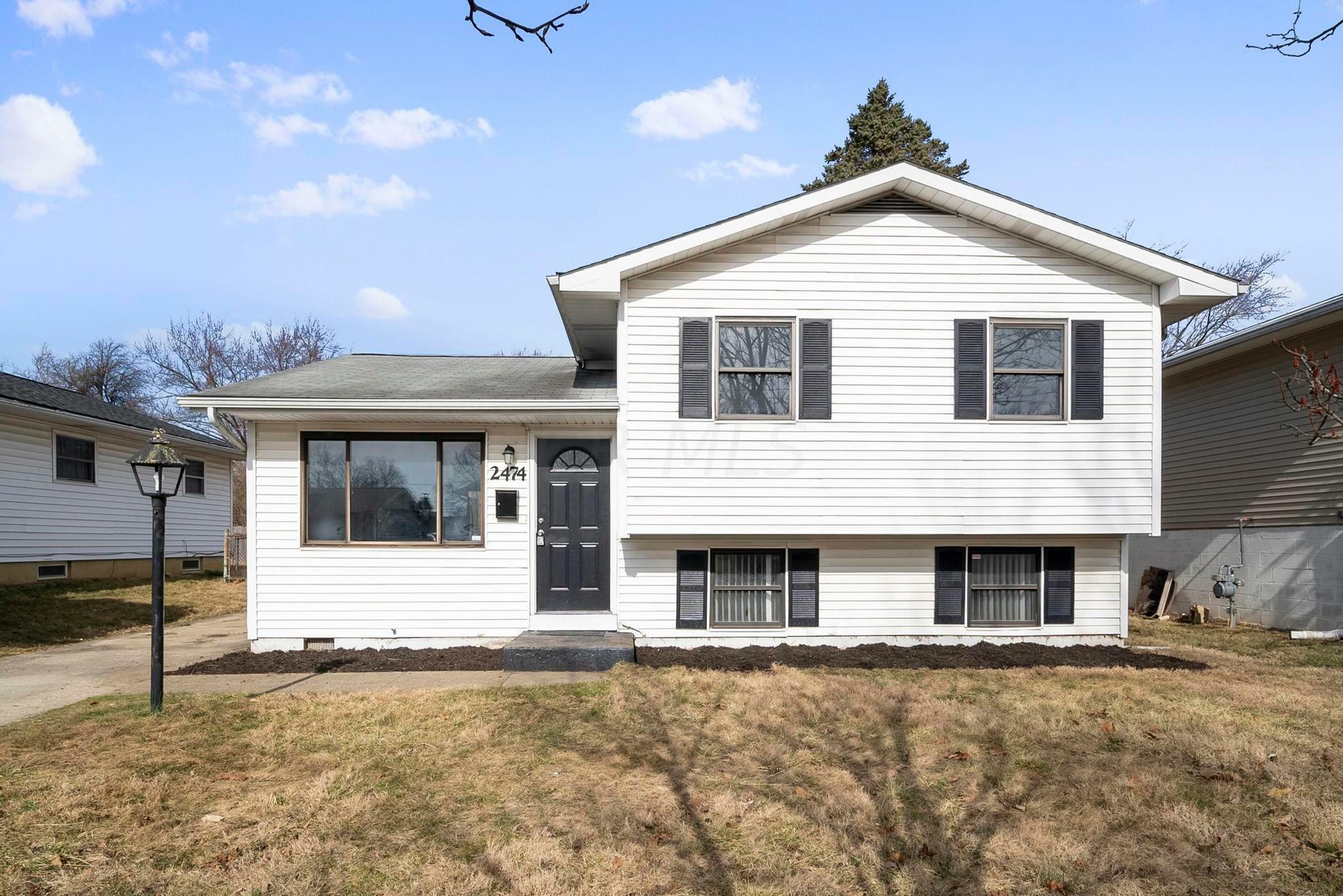 Property Photo:  2474 Peekskill Drive  OH 43219 