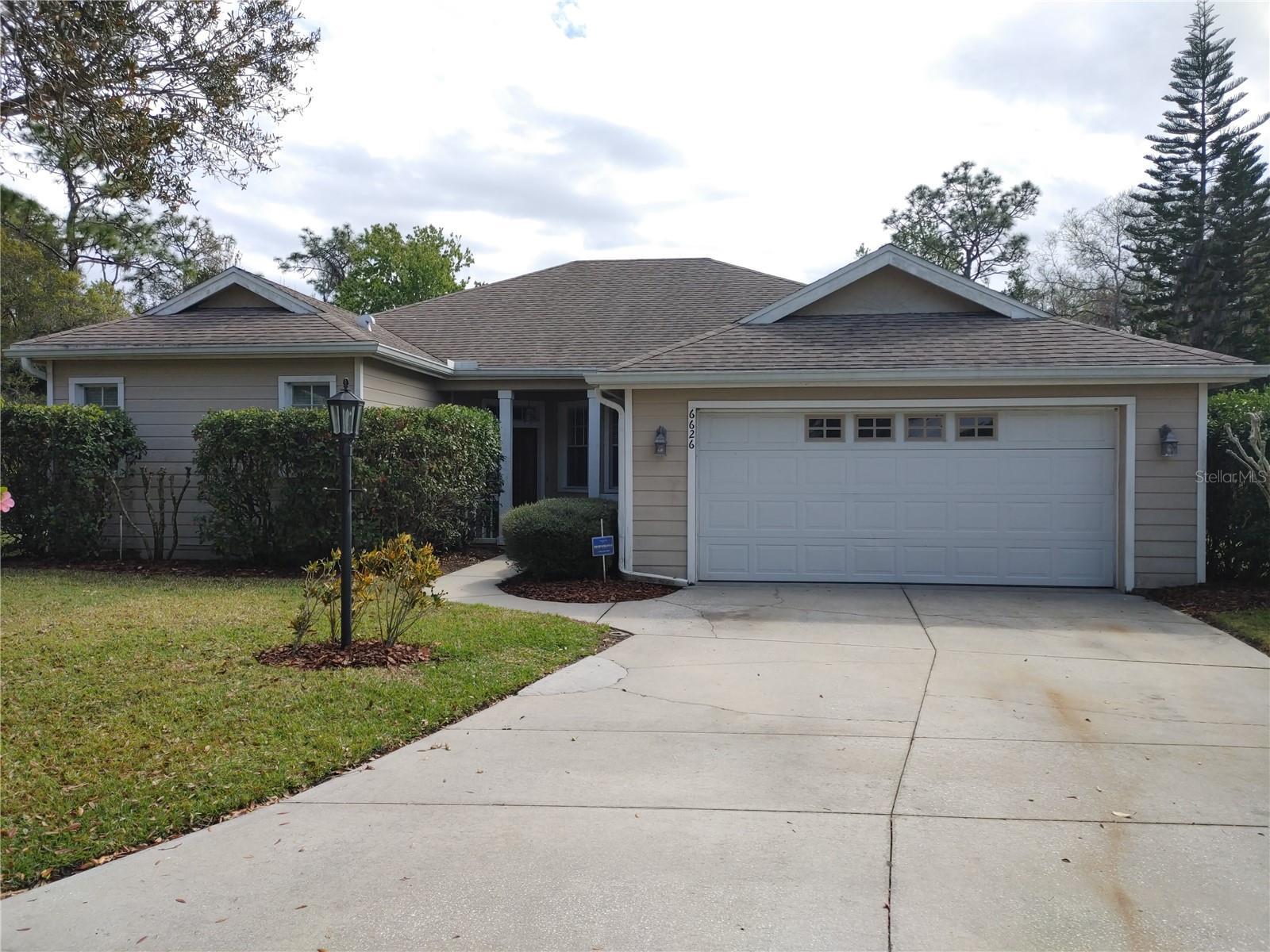 Property Photo: 6626 Buttonbush Court FL 34202