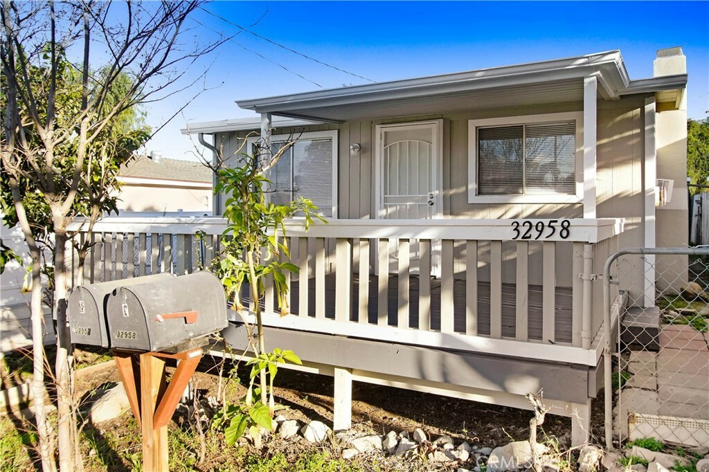 Property Photo:  32958 Urban Avenue  CA 92530 