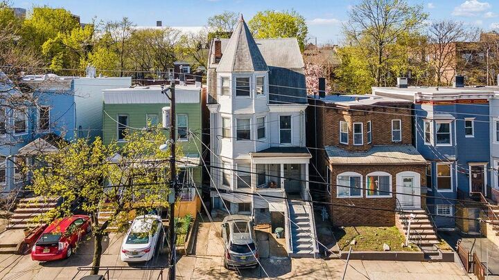 129 Highland Ave  Jc, Journal Square NJ 07306 photo