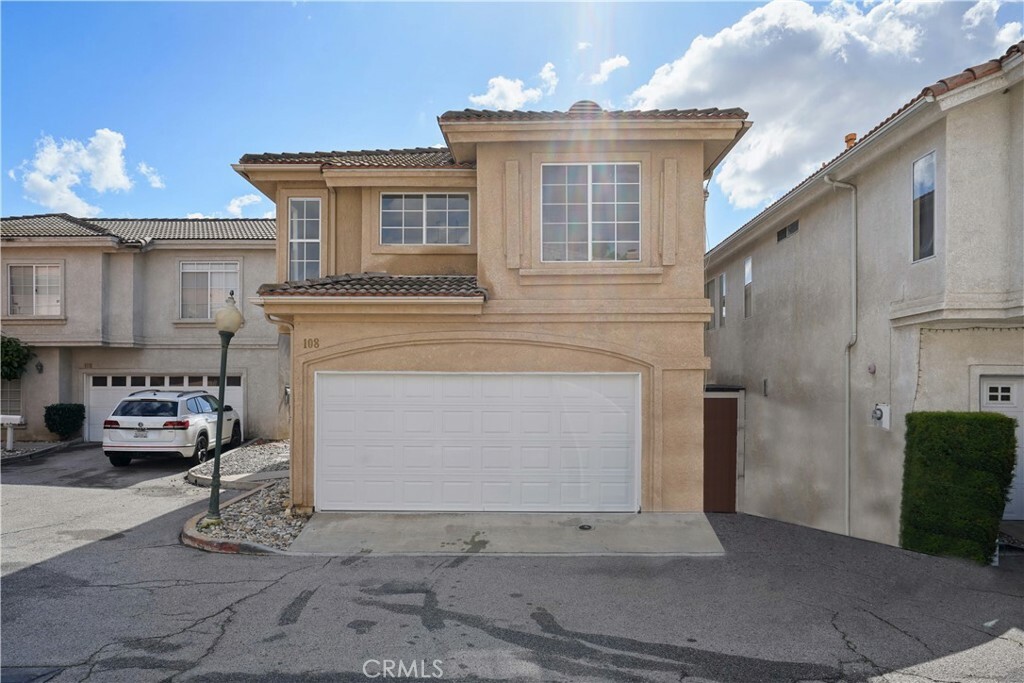 Property Photo:  9152 Lemona Avenue 108  CA 91343 