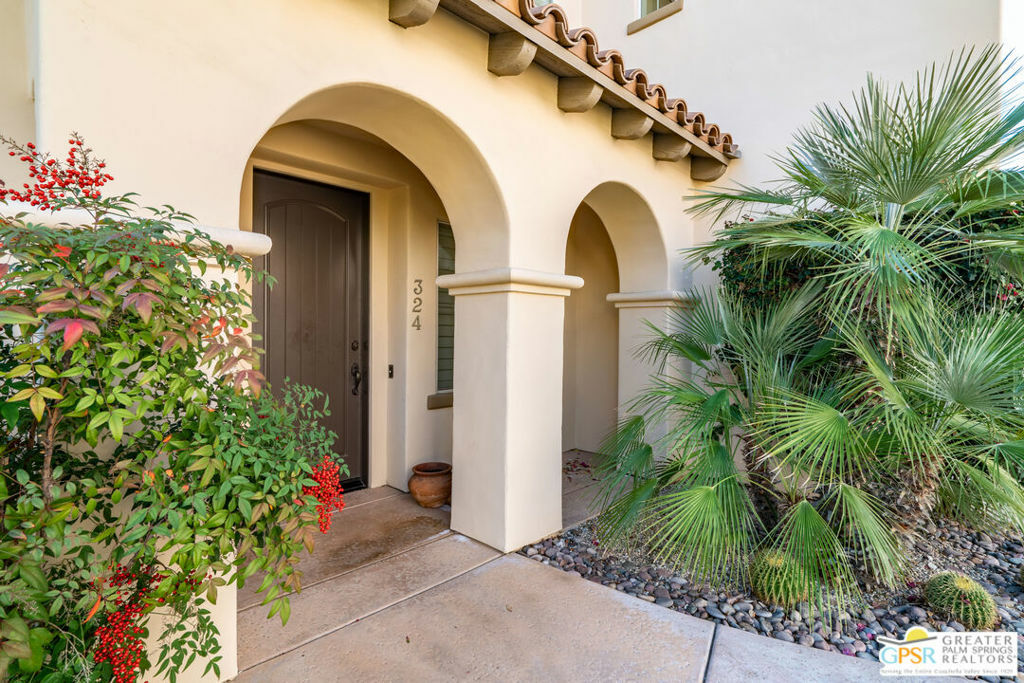 Property Photo:  324 Ameno Drive  CA 92262 