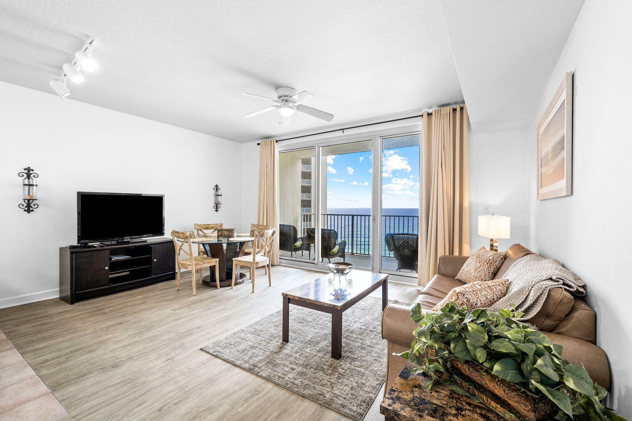 Property Photo:  9900 S Thomas Drive Unit 1021  FL 32408 