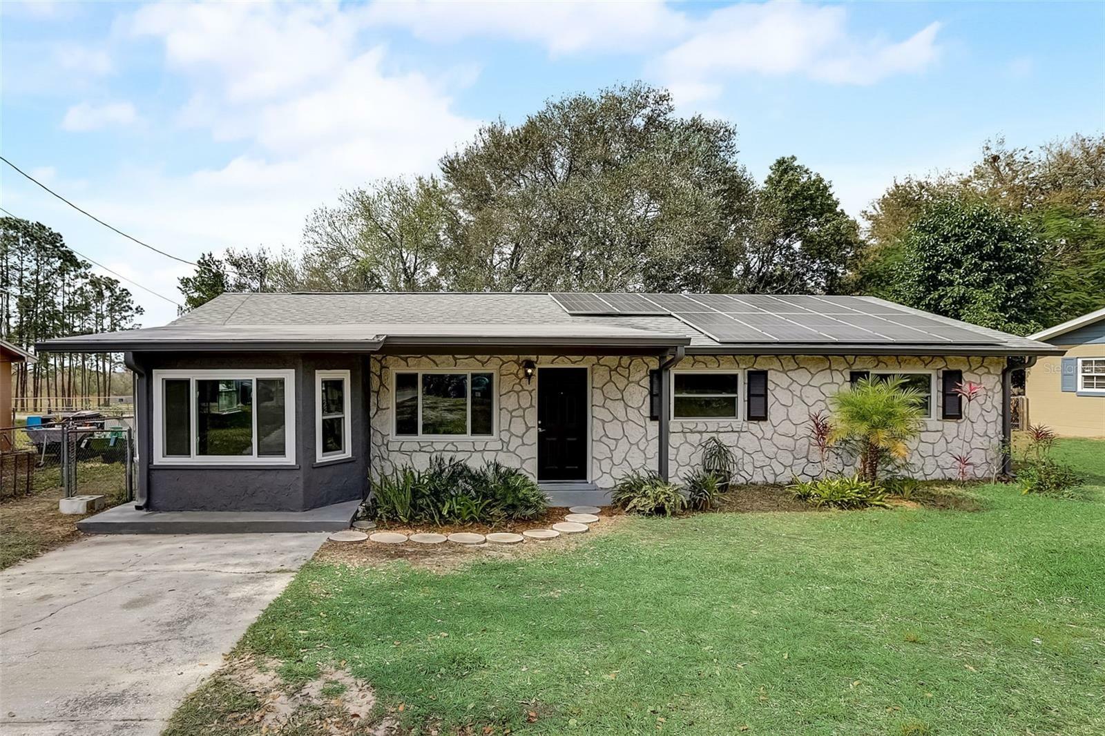 Property Photo:  624 W Duncan Circle  FL 33823 