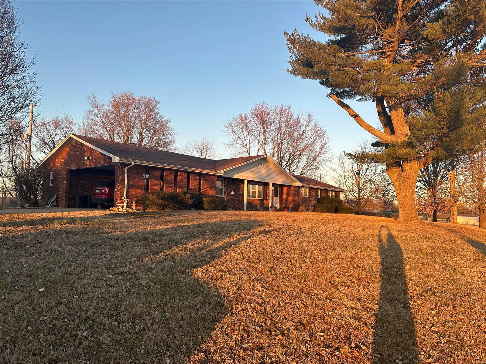 Property Photo:  706 County Road 533  MO 63755 