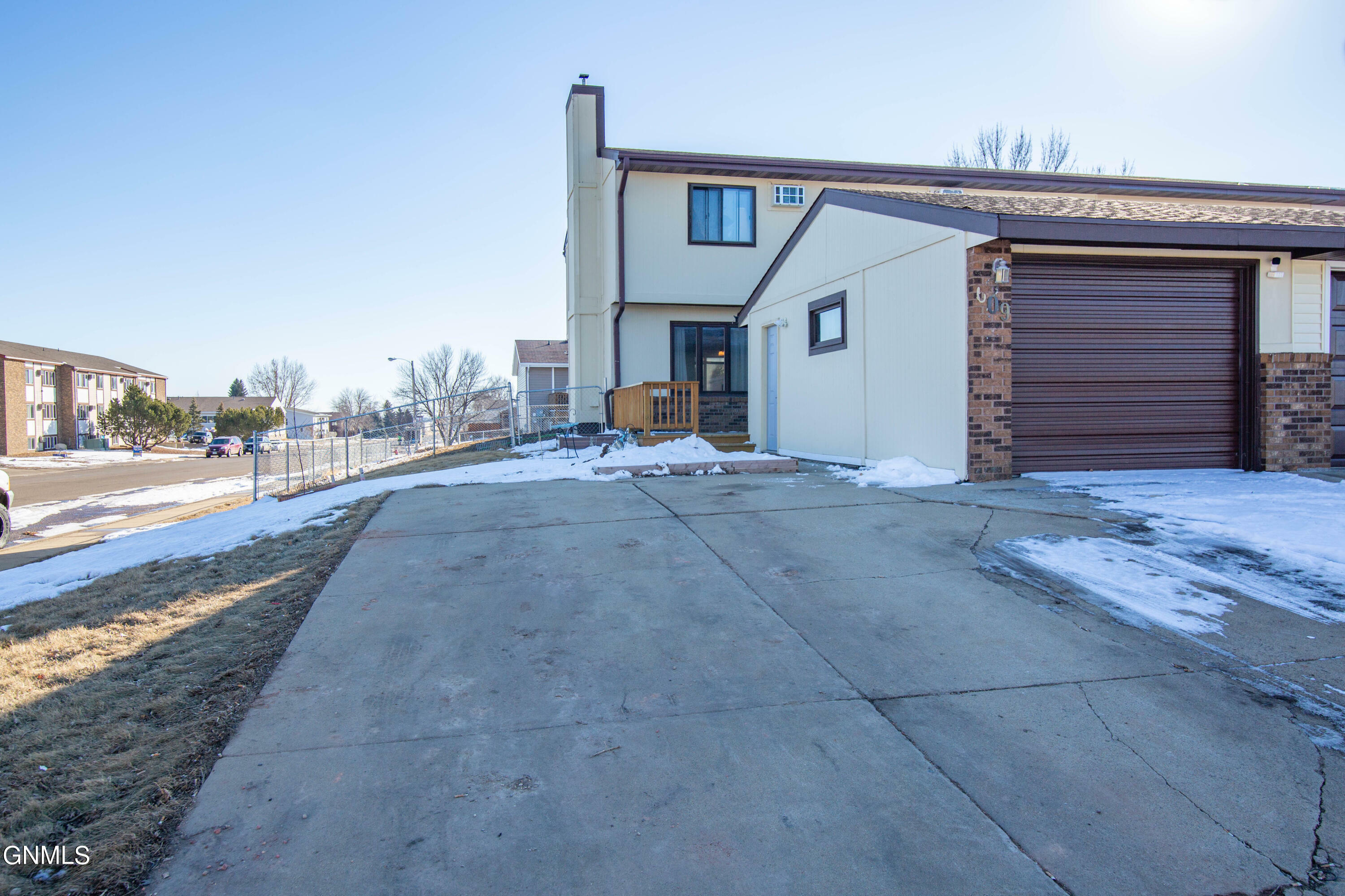 Property Photo:  609 29th Street W  ND 58601 