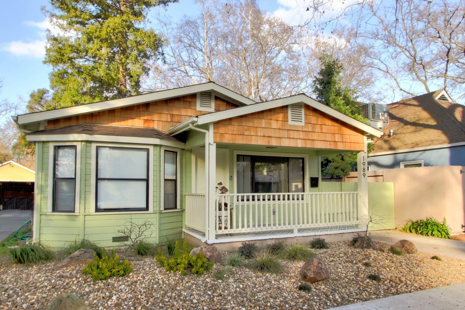 Property Photo: 1989 4th Avenue CA 95818