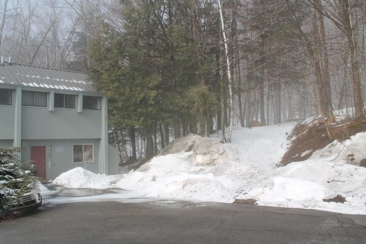 Property Photo:  7 Osseo Circle  NH 03251 
