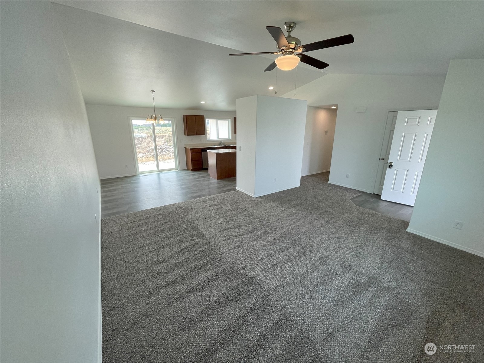 Property Photo:  1334 W Polo Ridge Drive  WA 98837 