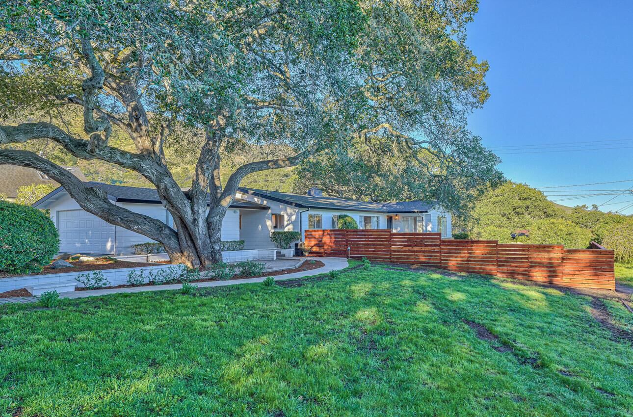 Property Photo: 126 Manzanita Way CA 93908