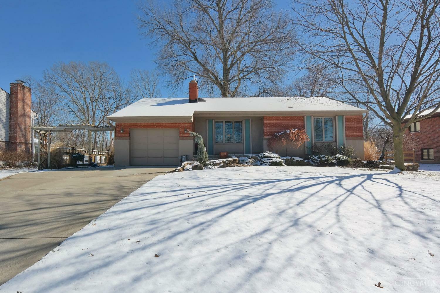 Property Photo: 1770 Ebenezer Road OH 45233