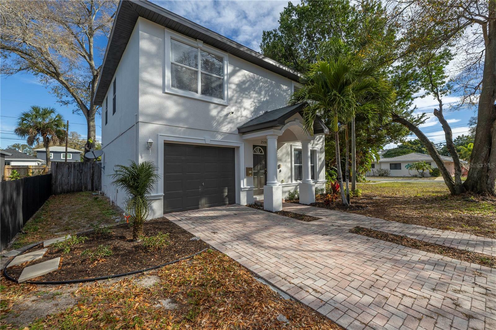 Property Photo:  2509 9th Avenue N  FL 33713 